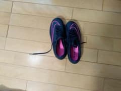 フットサルシューズのサムネイル