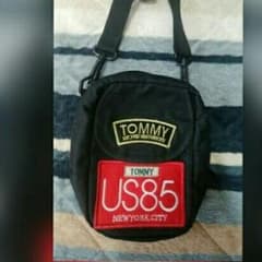 TOMMYショルダーバッグのサムネイル