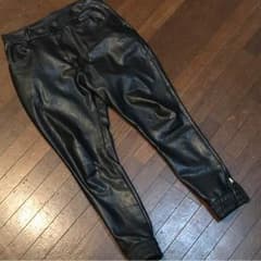 danke schon（ダンケシェーン）金ZIP✨ レザー ジョガーパンツのサムネイル