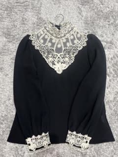 AMAIL シアー レース トップスのサムネイル