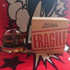 Jean Paul GAULTTER　フラジャイルのサムネイル