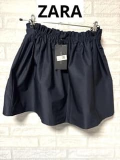 新品未使用　ZARA ザラ　フレアスカート　ネイビーのサムネイル