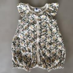PETIT BATEAU 花柄 ロンパース 6m 67cmのサムネイル