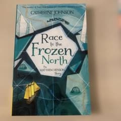 Race to the Frozen North 洋書 児童文学のサムネイル