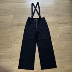 SHEIN ブラックサスペンダーサロペット　Sサイズのサムネイル