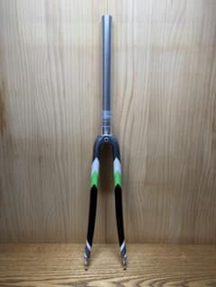 ■Cinelli：カーボン フロントフォーク □Cinelli：カーボン フロントフォーク - メルカリ