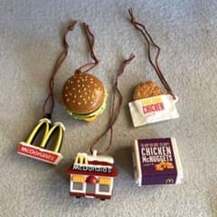 マクドナルドハッピーセット／フードストラップ 他（5種類） - メルカリ