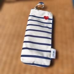 【携帯用傘入れ】紺色ストライプ柄ポーチ ハート刺繍付きのサムネイル