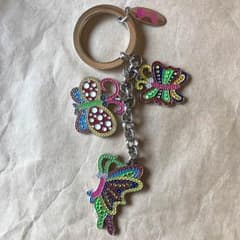 《美品》草間彌生 ❤︎ キーリング  蝶   バタフライのサムネイル