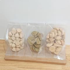 メレンゲクッキー プレーン 抹茶 いちごのサムネイル