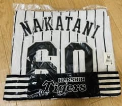 【再々値下げしました‼️】元阪神タイガース中谷選手 ユニフォーム・下敷きのサムネイル