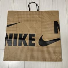 NIKE ショップ袋 ショッパー 紙袋 特大 - メルカリ