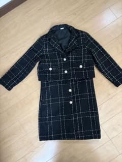 SHEIN ツイード調 セットアップ ブラック チェック柄のサムネイル