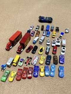 TOMICAトミカ ミニカー カーズ ディズニー49台セットのサムネイル