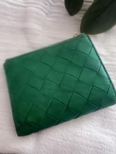 BOTTEGA VENETA グリーン 二つ折り財布のサムネイル