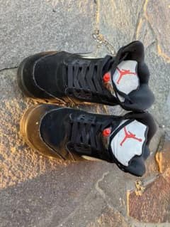 AIR JORDAN 5のサムネイル