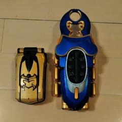【5/5まで限定値下げ】ガタックゼクター、マージフォン　ジャンク品のサムネイル