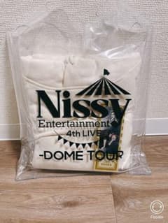 Nissy Entertainment 5th プレミアム パーカー グッズのサムネイル