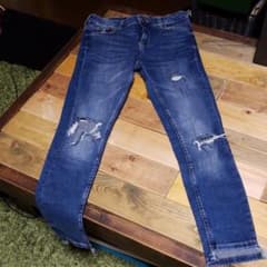 ZARA ダメージデニム　34のサムネイル