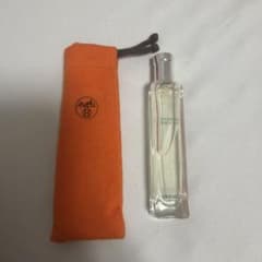 HERMES UN JARDIN SUR LE NIL 香水のサムネイル