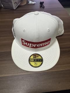 Supreme 59FIFTY キャップ ホワイト 7 1/8 値下げ！ Supreme 59FIFTY ホワイトキャップ 7 5/8 - メルカリ