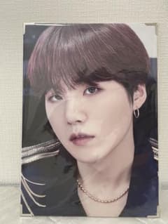 BTS SUGA PREMIUM PHOTO LOVE YOURSELFのサムネイル