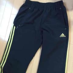adidas ジャージのサムネイル