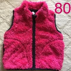 UNIQLO ユニクロ フリースベスト　80センチ ベスト ボアベストのサムネイル