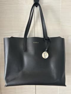 FURLA ブラック トートバッグのサムネイル