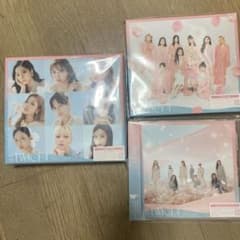 TWICE 4th BEST ALBUM #TWICE4 3形態セットのサムネイル