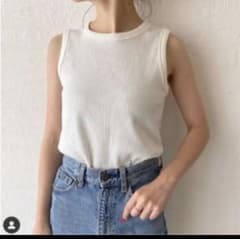 howdy. リブ　ノースリーブのサムネイル
