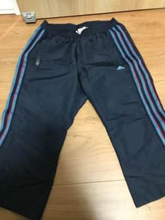 adidasパンツのサムネイル