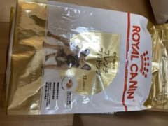 ロイヤルカナンフレンチブルドック　成犬•高齢犬用3kgのサムネイル