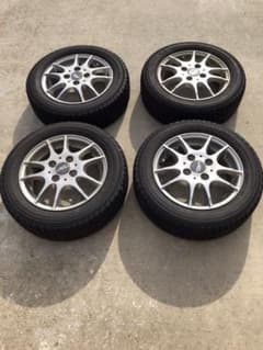 中古・13インチスタッドレスタイヤ・ヨコハマタイヤ・155/65R13のサムネイル