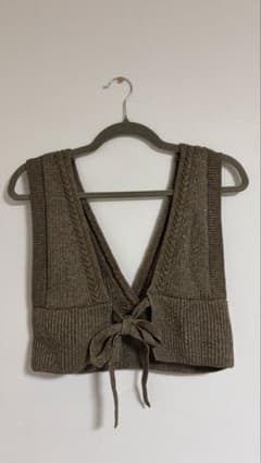GU 2WAYメランジニットビスチェ　ブラウンのサムネイル