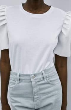 ZARA ホワイト パフスリーブ Tシャツ Sサイズのサムネイル