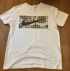 NIKE グラフィック 半袖Tシャツ クリームのサムネイル