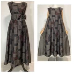 着物リメイク　白大島紬　ロングフレアワンピース（後ろVネック）着丈112㎝ 着物リメイク 白大島紬 ロングフレアワンピース（後ろVネック）着丈112㎝