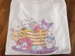 UNIQLO UT ちいかわ サンリオ Tシャツ ホワイト 160のサムネイル