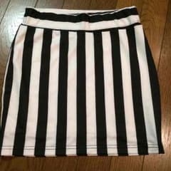 タイトミニスカートのサムネイル