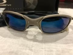 オークリーサングラス  ジュリエット カーボン OAKLEYのサムネイル
