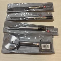 い*し様 ZWILLING J.A. HENCKELS キッチンツールセット ZWILLING J.A.HENCKELS キッチンツール 4点セット - メルカリ
