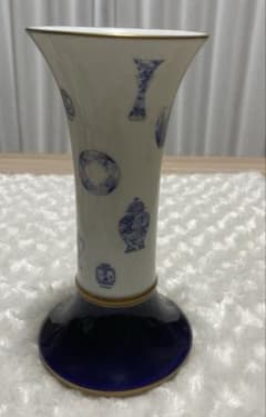 深川製磁 ブルーチャイナ 花瓶 - メルカリ