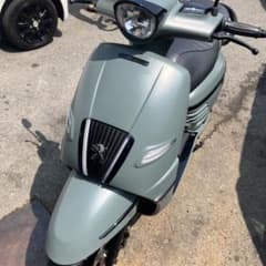 プジョー　１２５cc Djangoのサムネイル