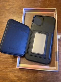 【新品/未使用】iPhone13 スマホケース（黒）カード入れと鏡つきのサムネイル