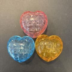 ハート型ケース 3個セット ガチャのサムネイル