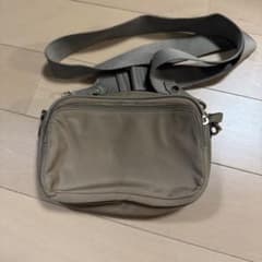H&M ショルダーバッグ ベージュのサムネイル