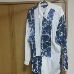 Etudes studio総柄シャツのサムネイル
