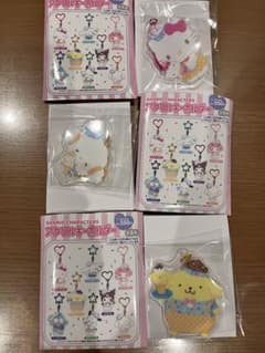 サンリオキャラクターアクリルキーホルダー3種類のサムネイル