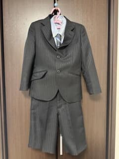 男子フォーマルスーツ120cm５点組のサムネイル